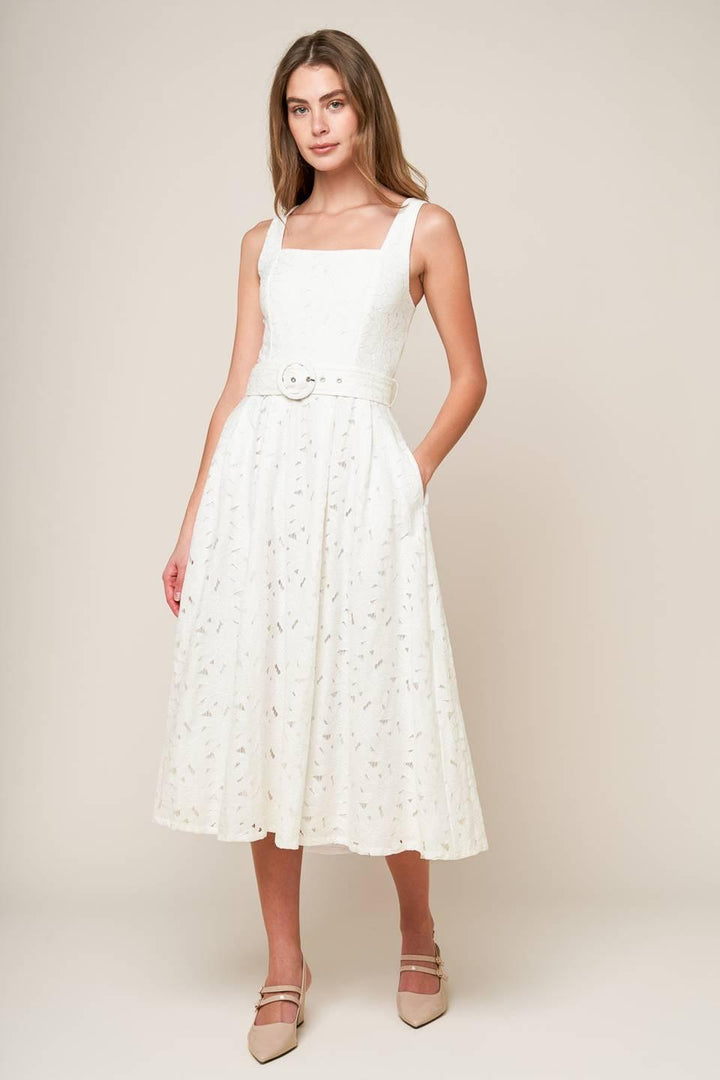 DAFFODILS &amp; DAYDREAMS WOVEN LACE MIDI DRESS