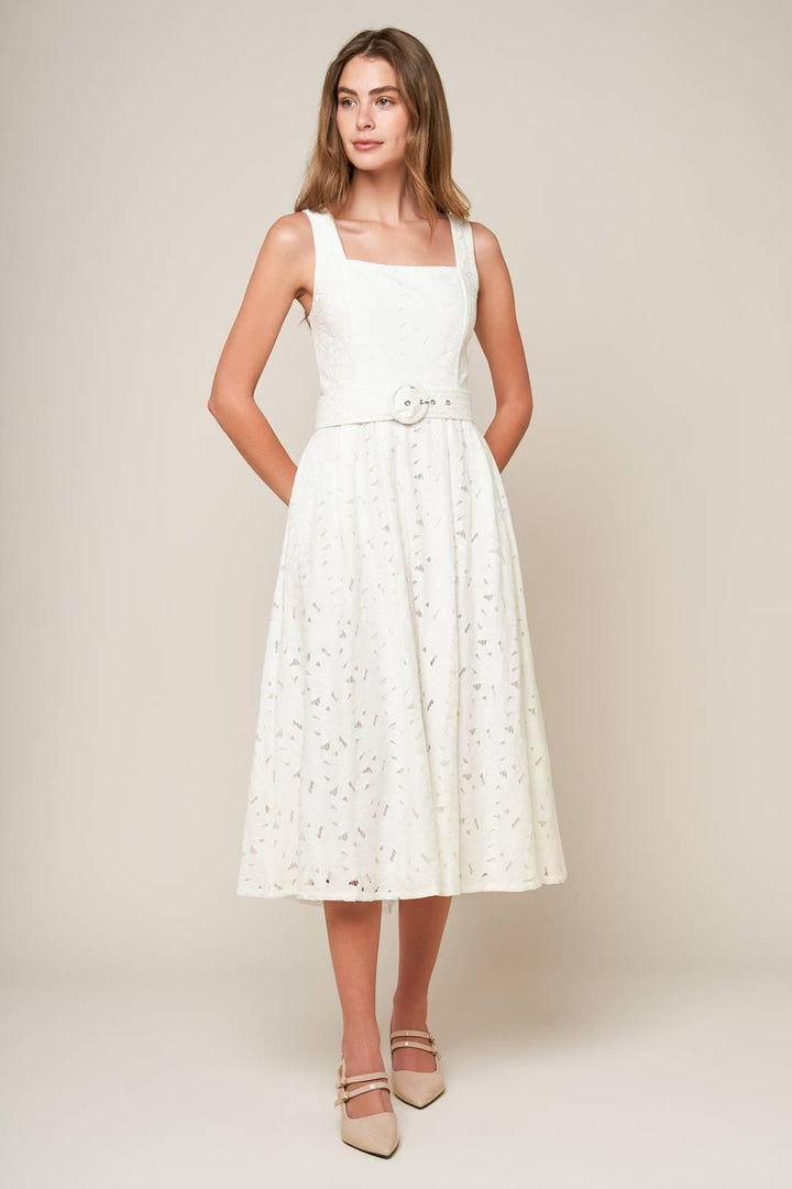 DAFFODILS &amp; DAYDREAMS WOVEN LACE MIDI DRESS