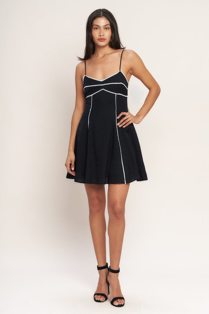 ALL EYES ON YOU WOVEN MINI DRESS