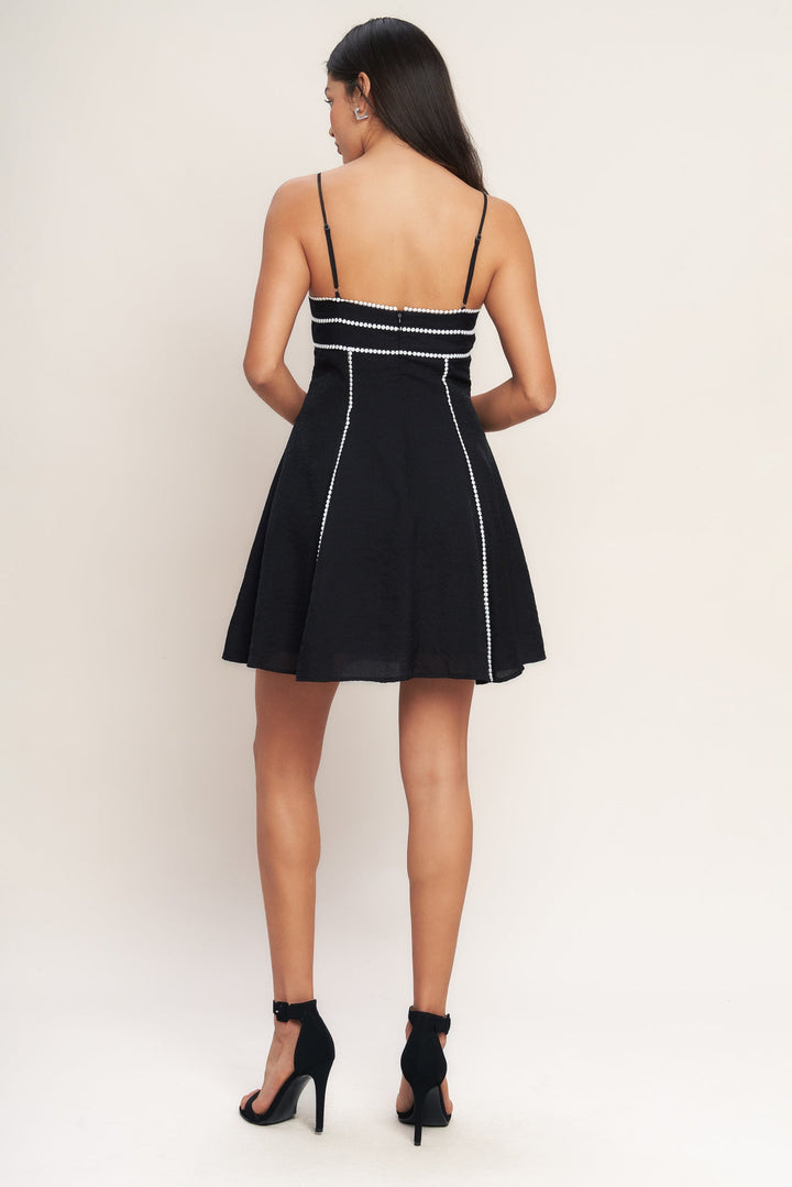 ALL EYES ON YOU WOVEN MINI DRESS