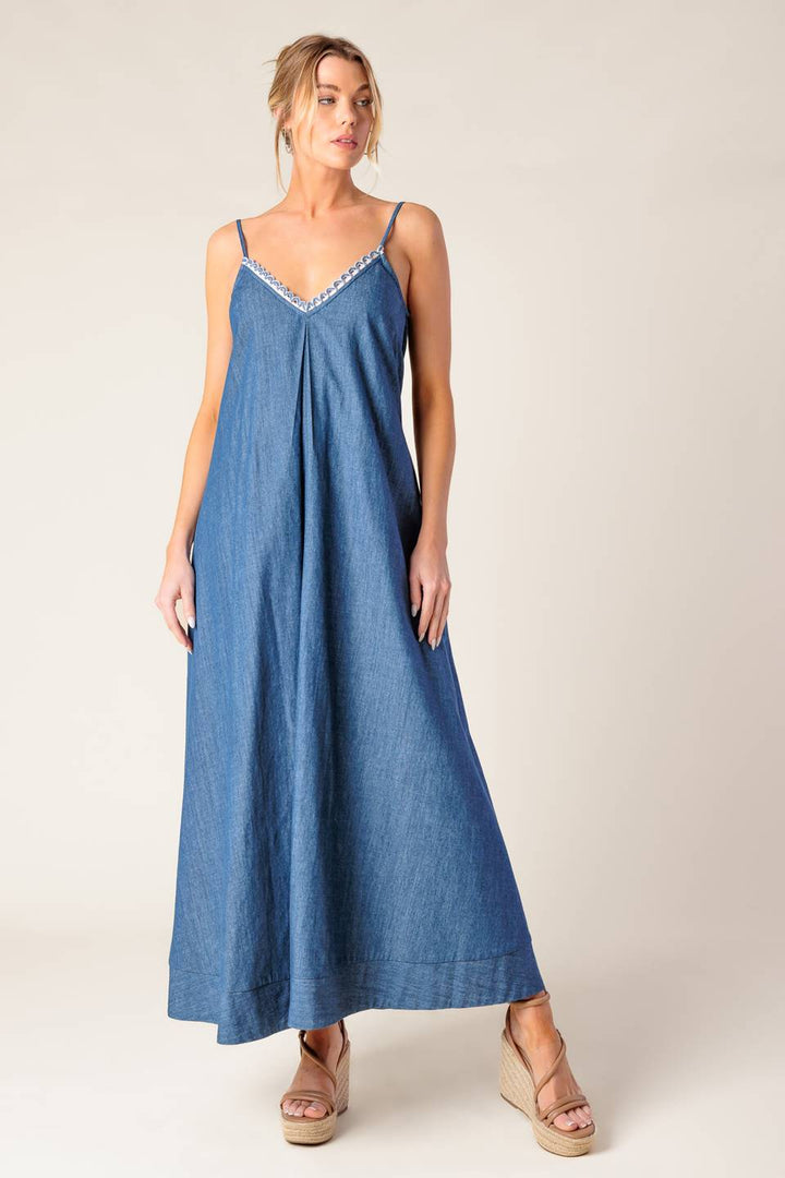 HEARTFELT MOMENT DENIM MIDI DRESS