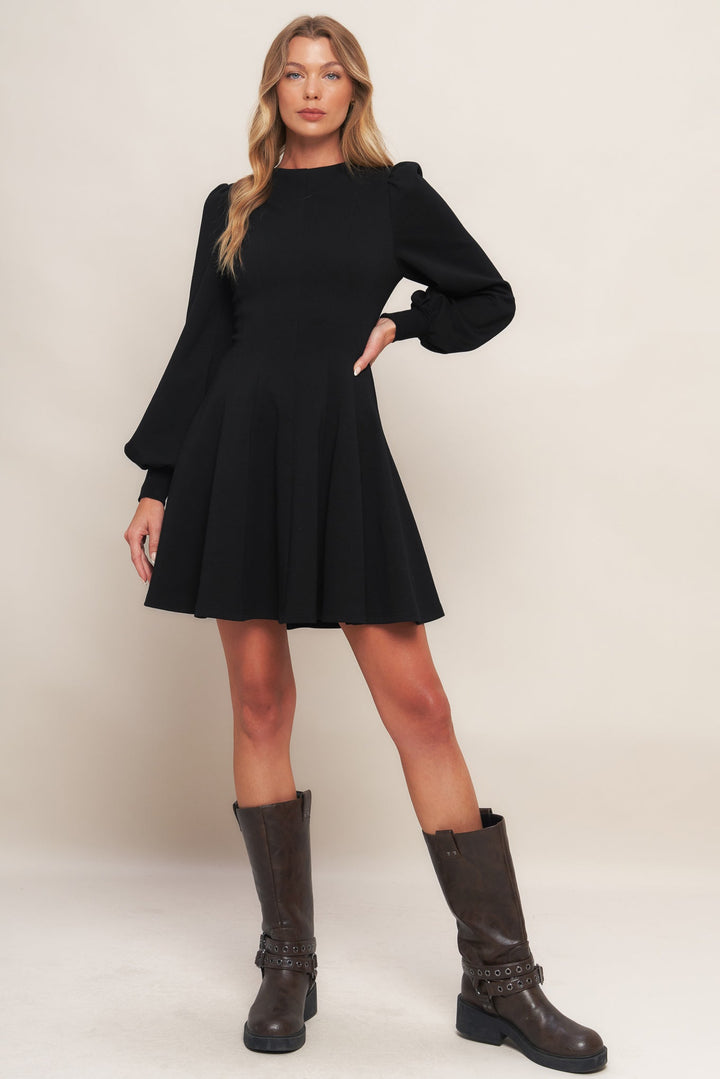 BLACK SWAN HEAVY KNIT MINI DRESS