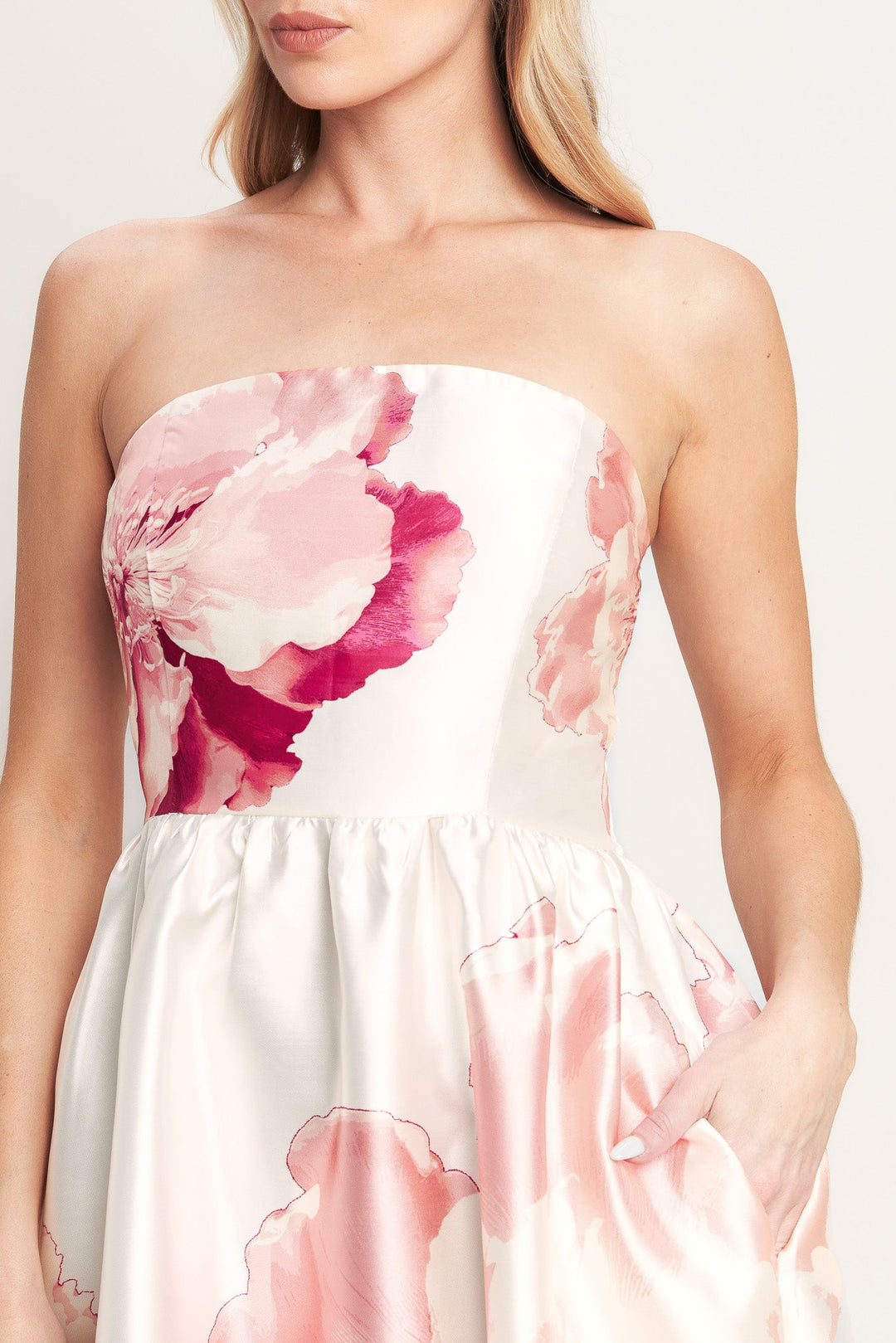 LUXE PEONY WOVEN MAXI DRESS