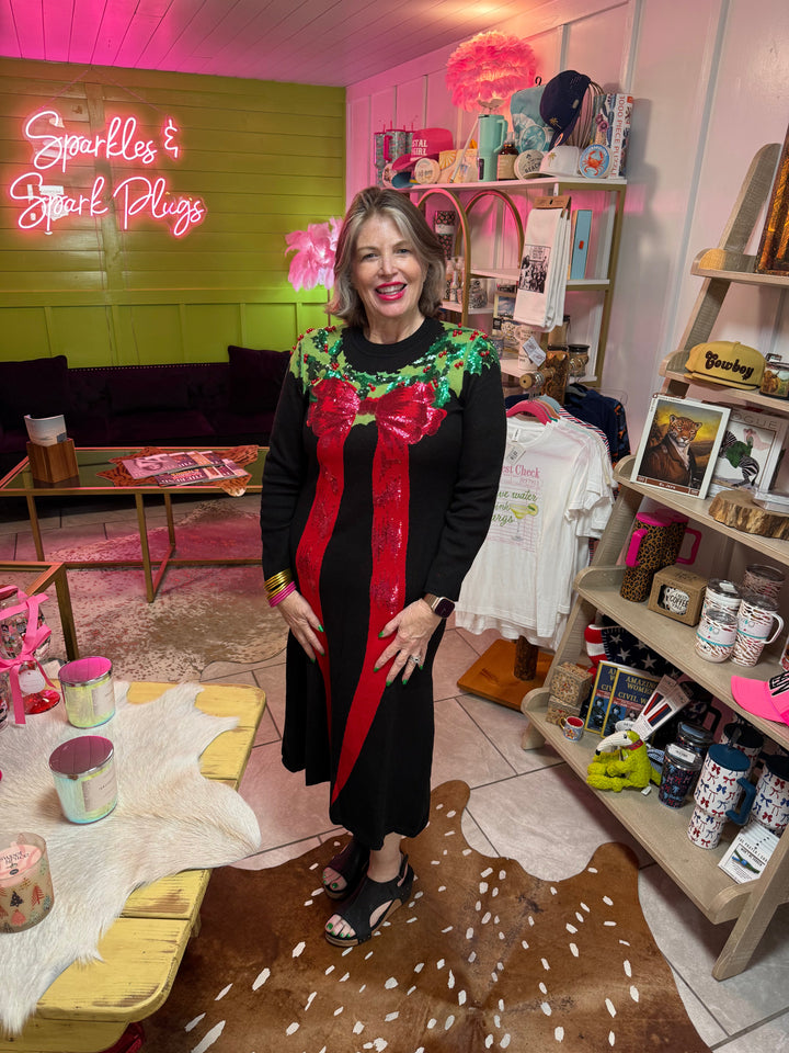 Queen of Sparkles QOS Black ,Green, Red Sequin Wreath with Bow Knit Midi Dress