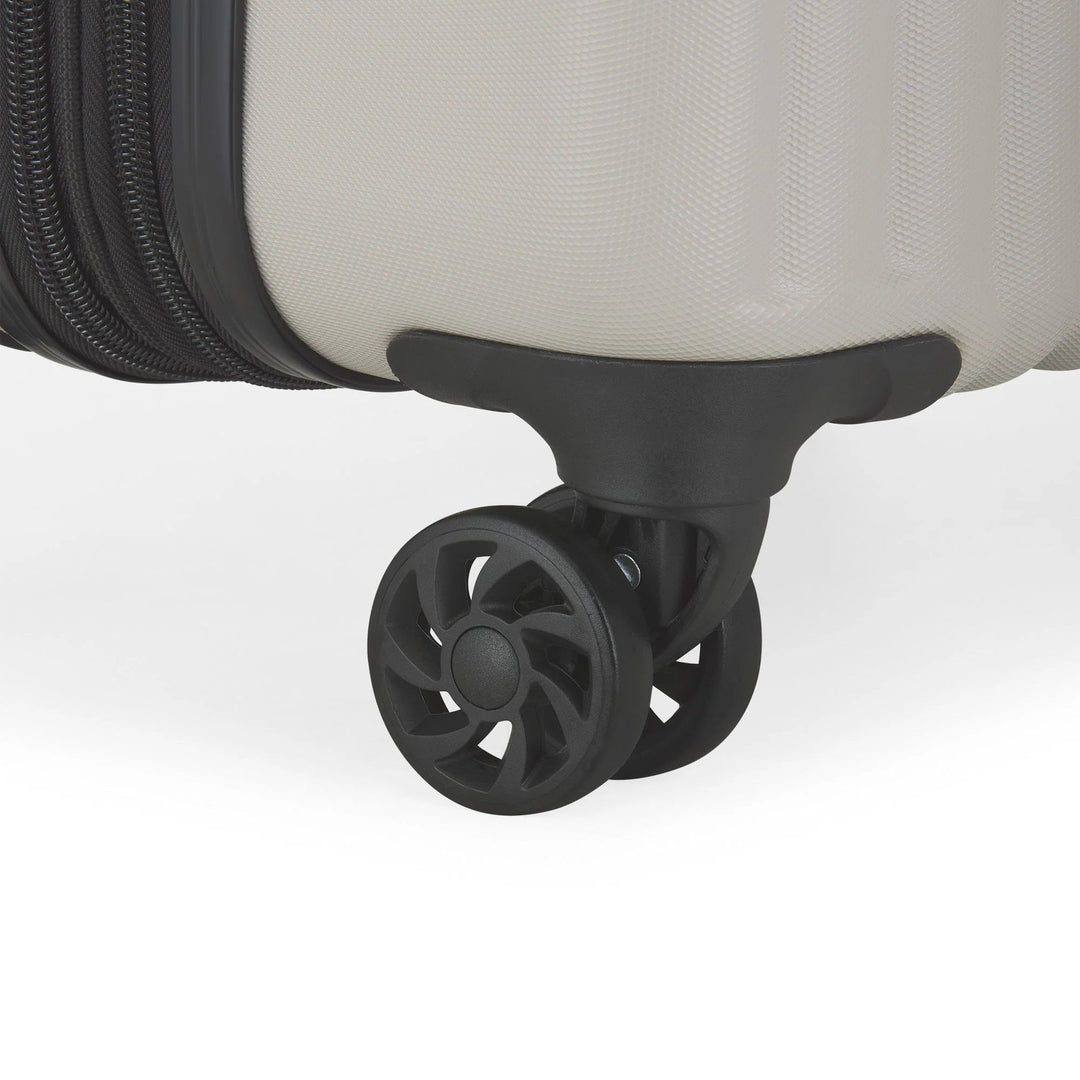 Bugatti Tokyo Carry-on Luggage