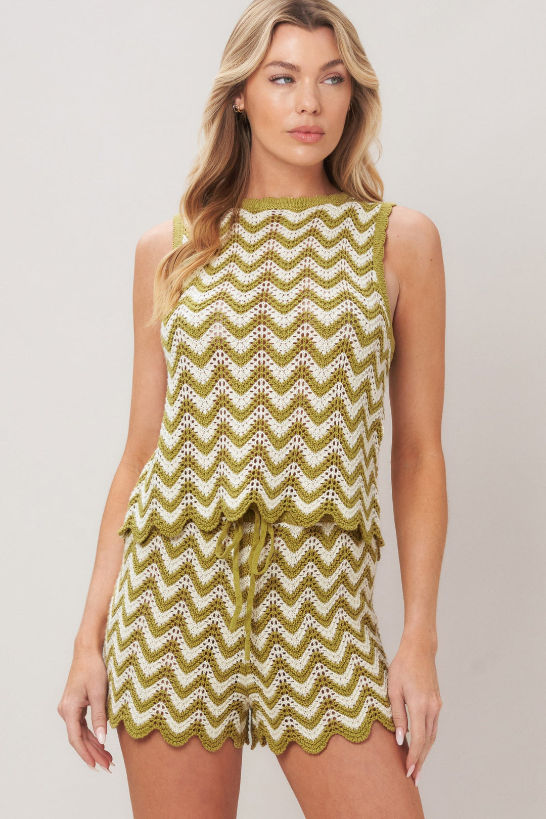 SUNSET STITCH CROCHET KNIT SHORTS
