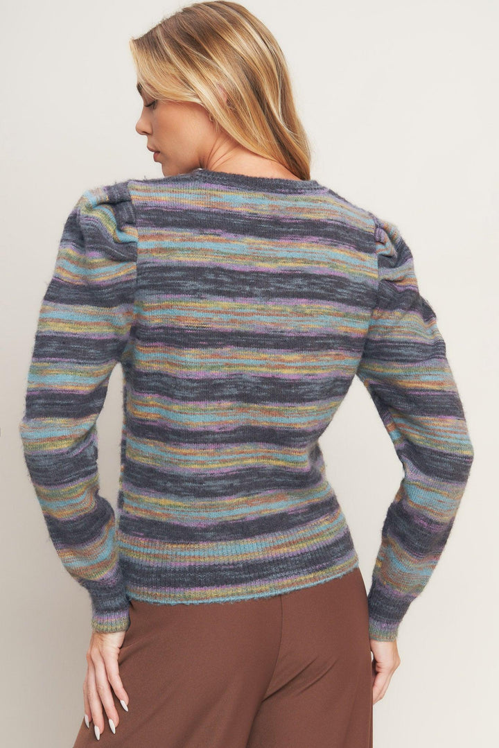 DELUXE DESIRE SWEATER TOP