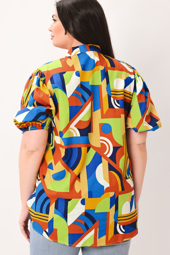 HEART ON DISPLAY WOVEN TOP