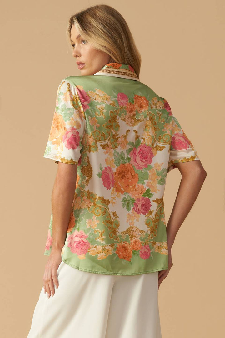 ALL EYES ON ME WOVEN TOP