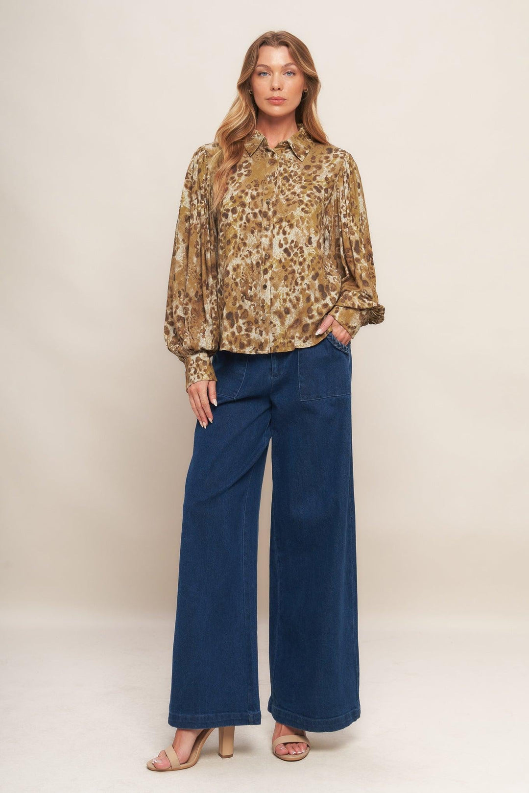 WILD LUXE TAUPE WOVEN TOP