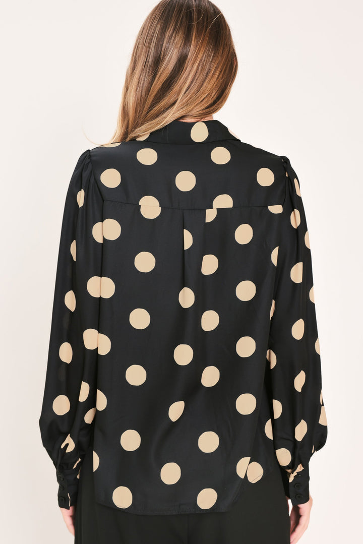 URBAN CIRCLES WOVEN TOP