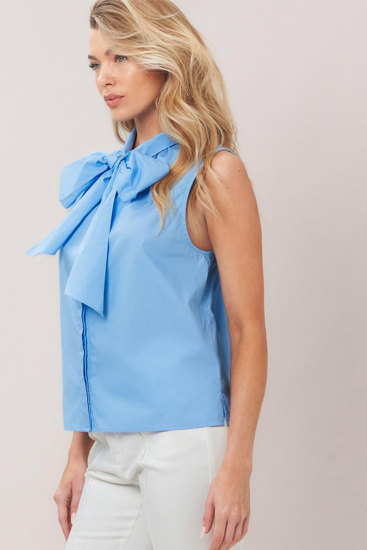 ELEGANT SKY WOVEN TOP