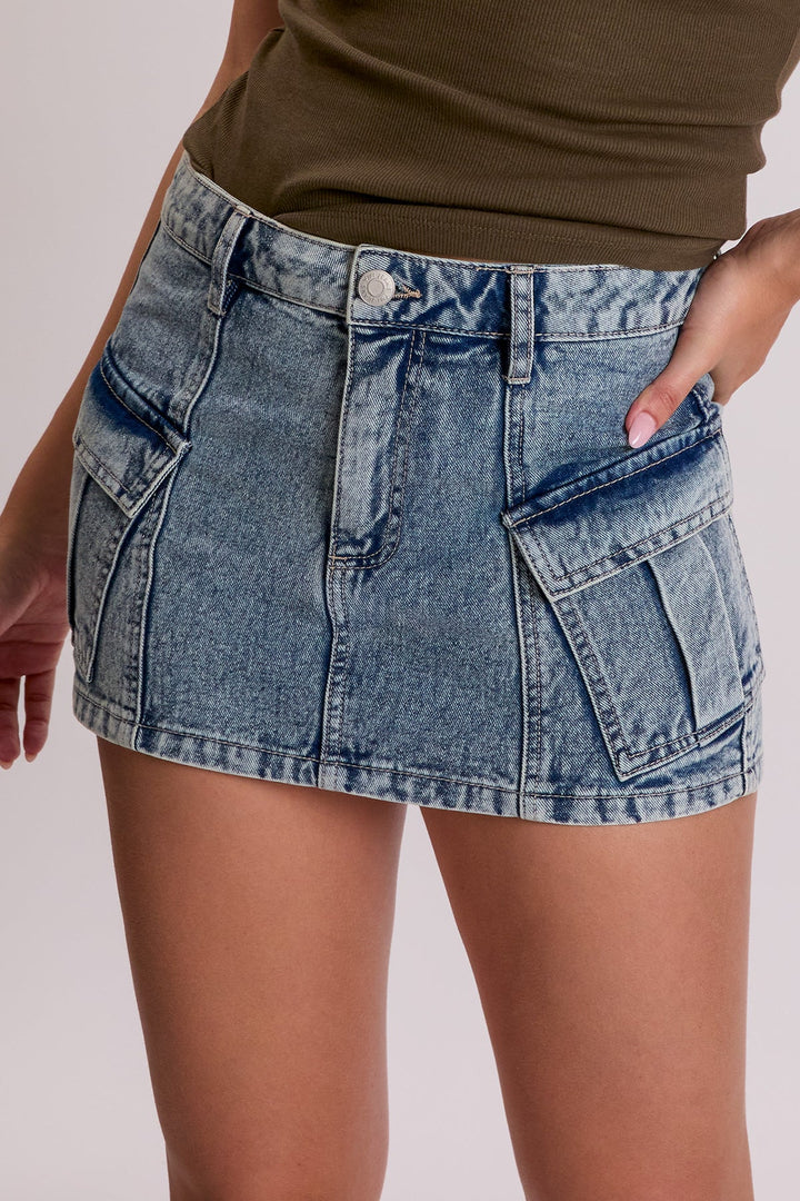 Women's Slanted Cargo Pocket Mini Skirt