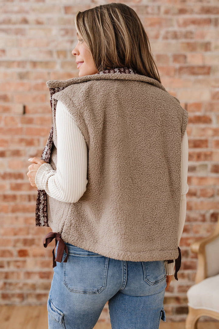 Wrenley Bows Sherpa Fleece Vest