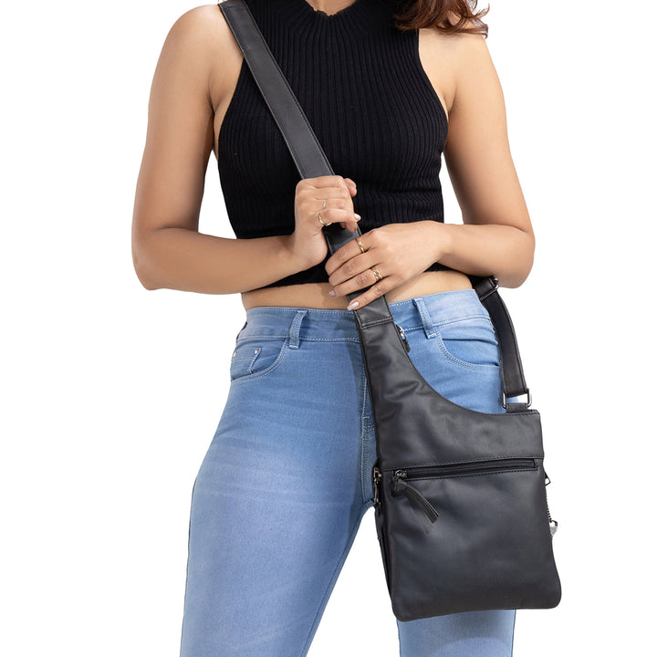 Concealed Carry Unisex Remi Leather Crossbody by Lady Conceal