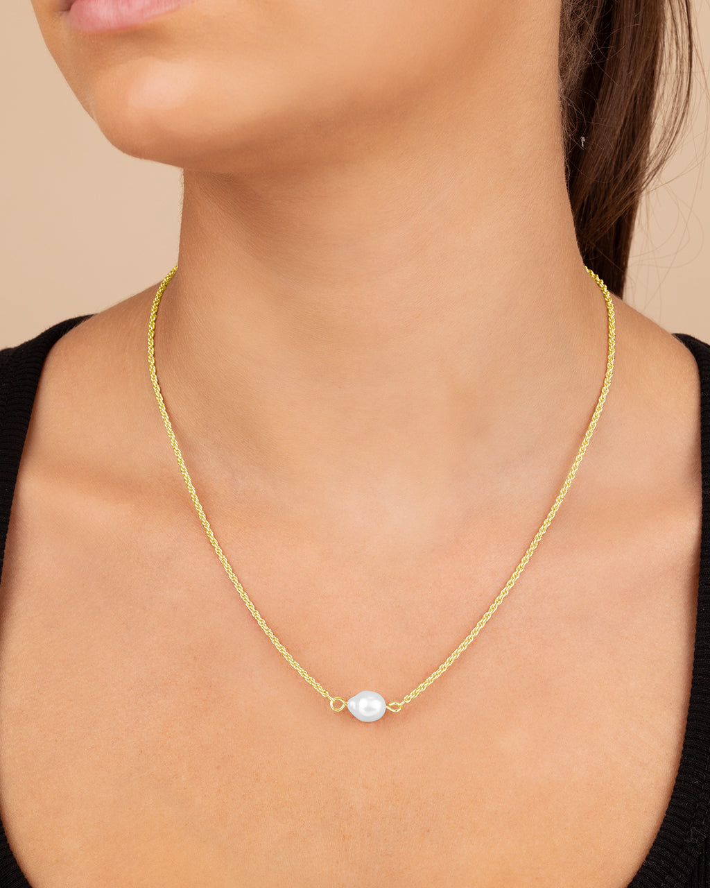 Elyse Pearl Pendant Necklace