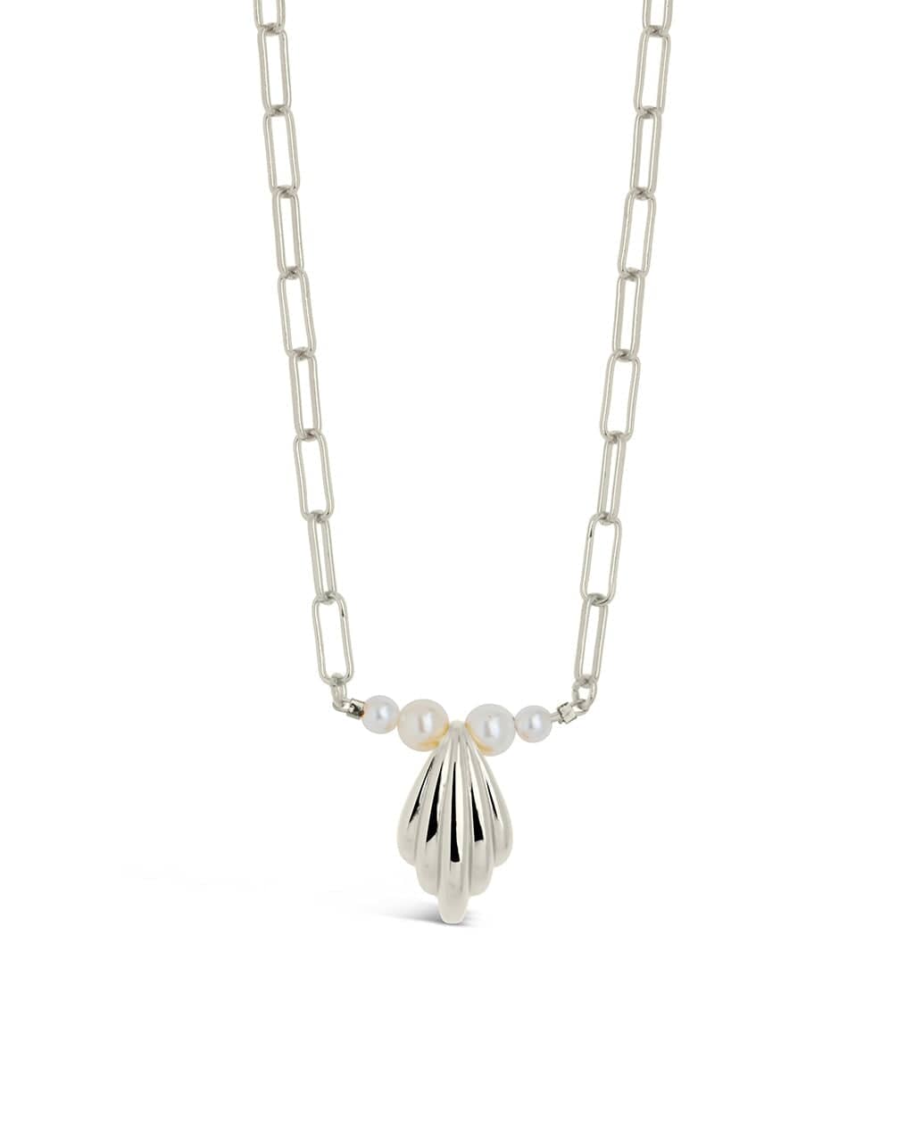 Chérie Pearl Shell Pendant Necklace