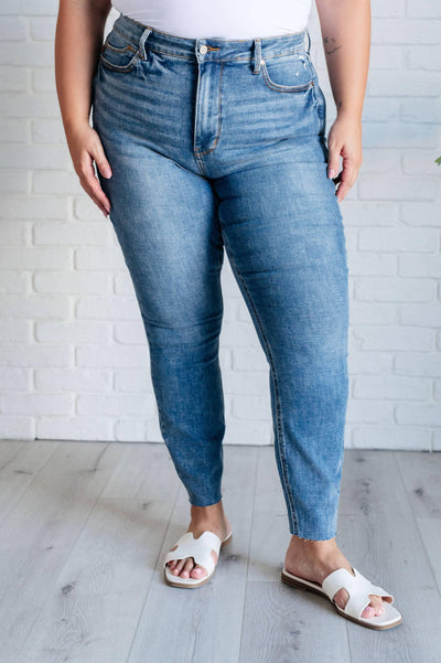 Plus size model in Nicole Tummy Control Skinny Jeans