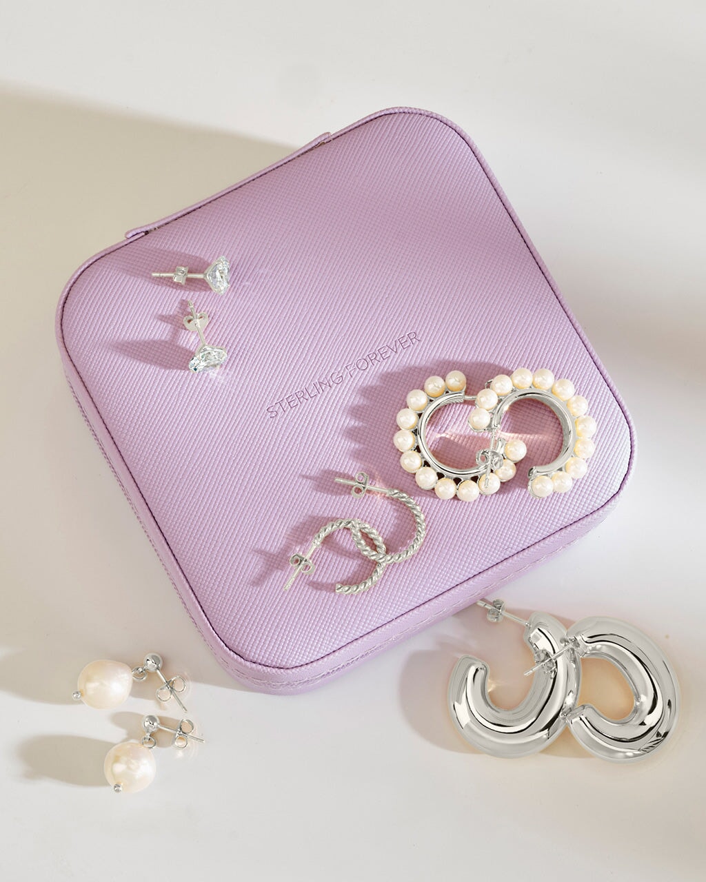 The Perfect O-ccasion Earring Case