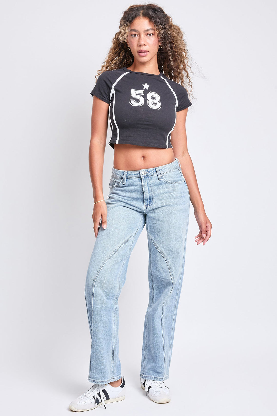 Women's Mid Rise Relaxed Rigid Straight  Jeans