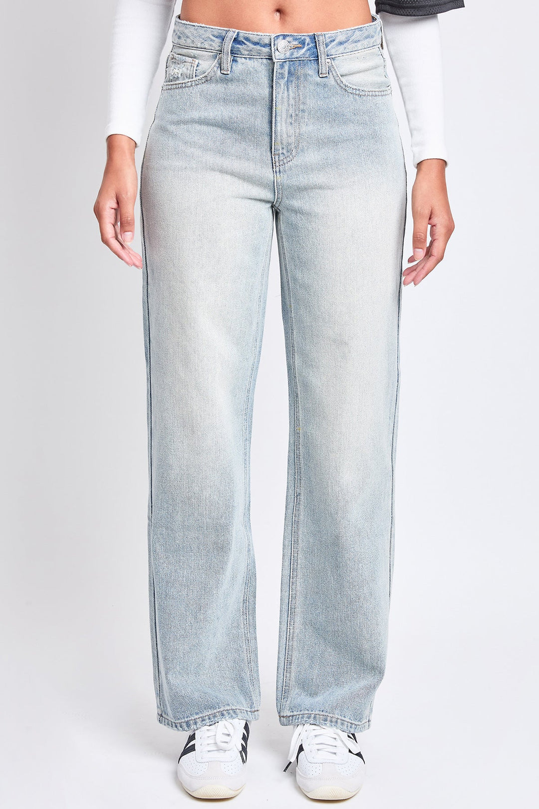 Women's High Rise Relaxed Rip Repair Jeans