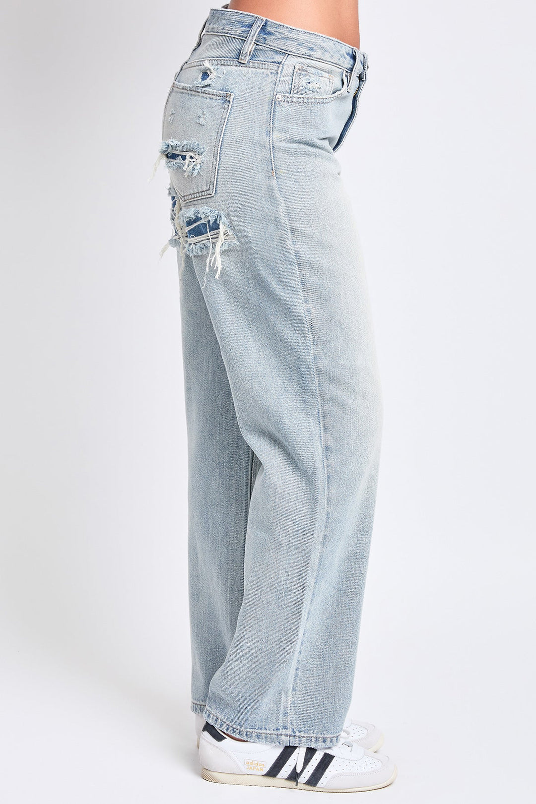Women's High Rise Relaxed Rip Repair Jeans