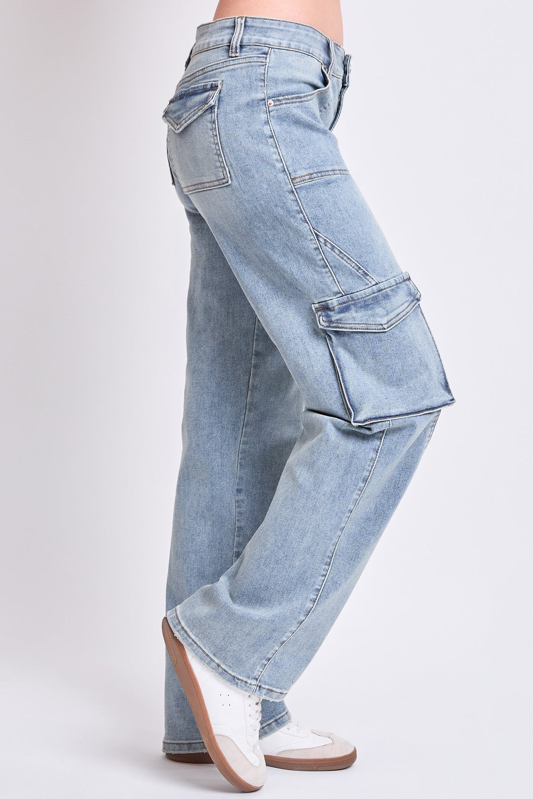 Women's High Rise Skater Cargo Jeans