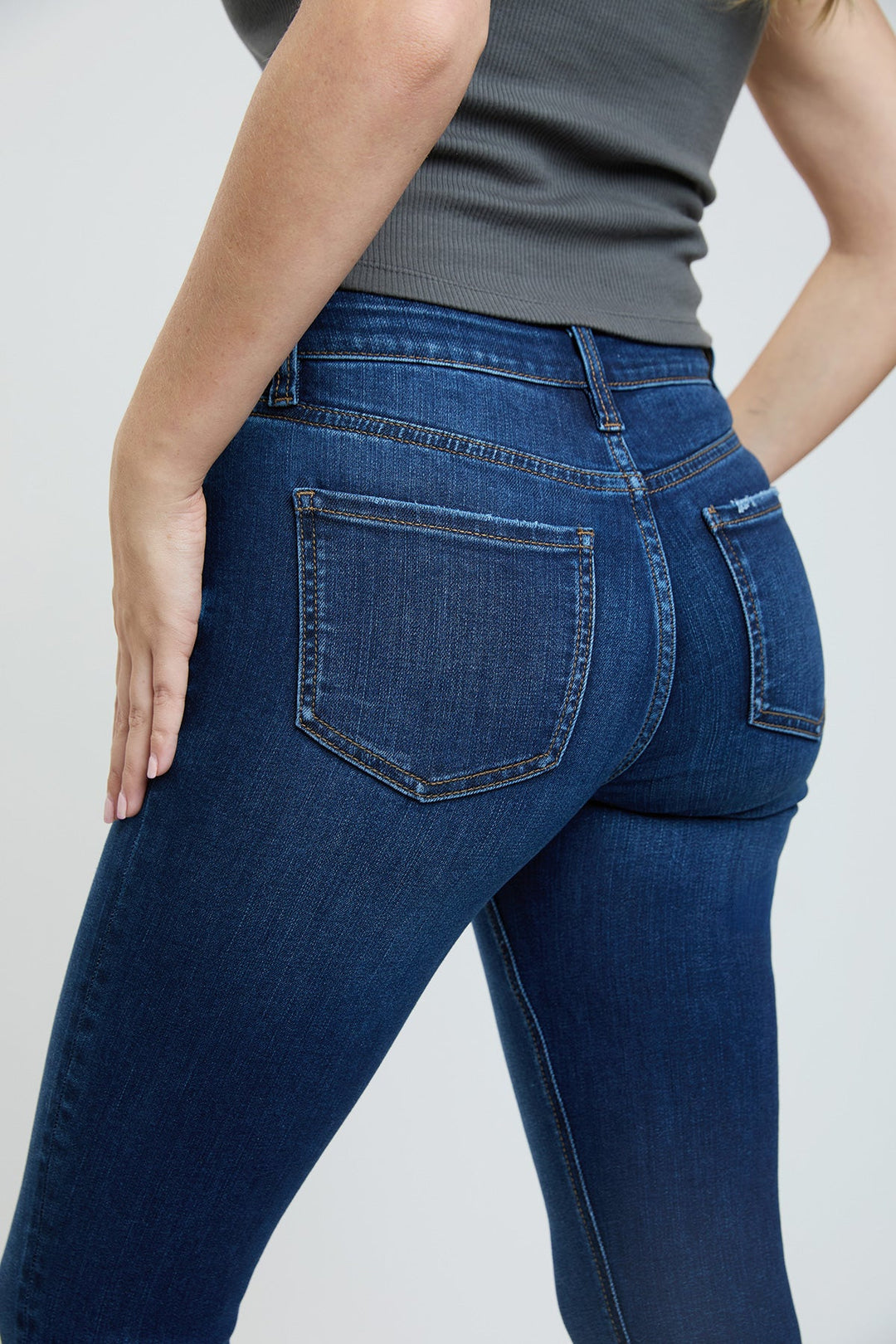 Women's Super Soft Mid Rise Skinny Jeans