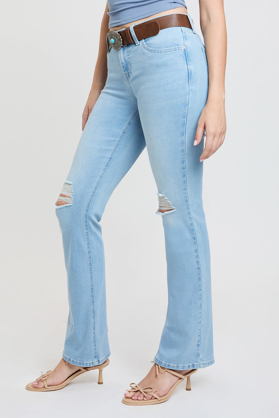 Women's Mid Rise Belted Bootcut Jeans