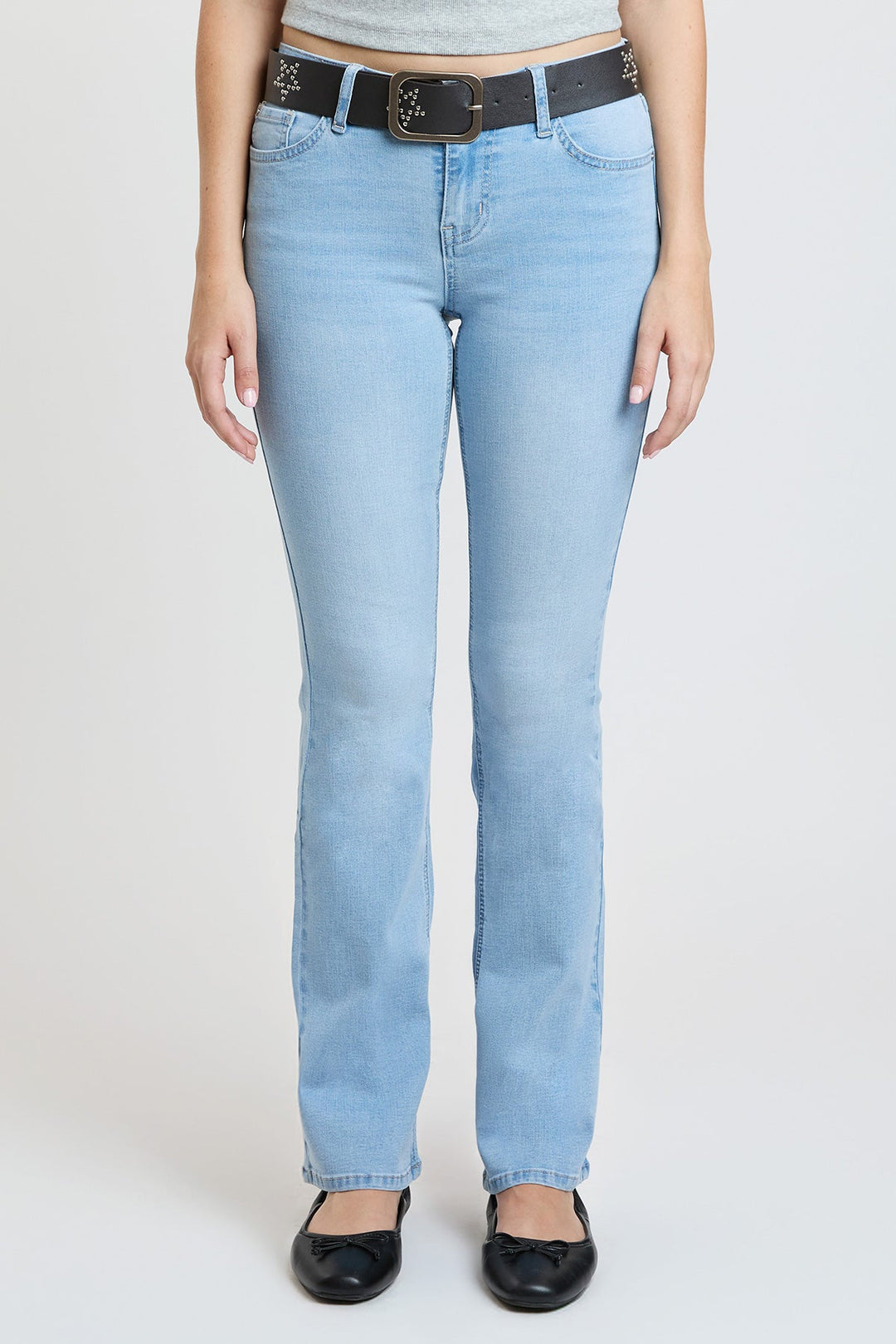 Women's Mid Rise Belted Bootcut Jeans