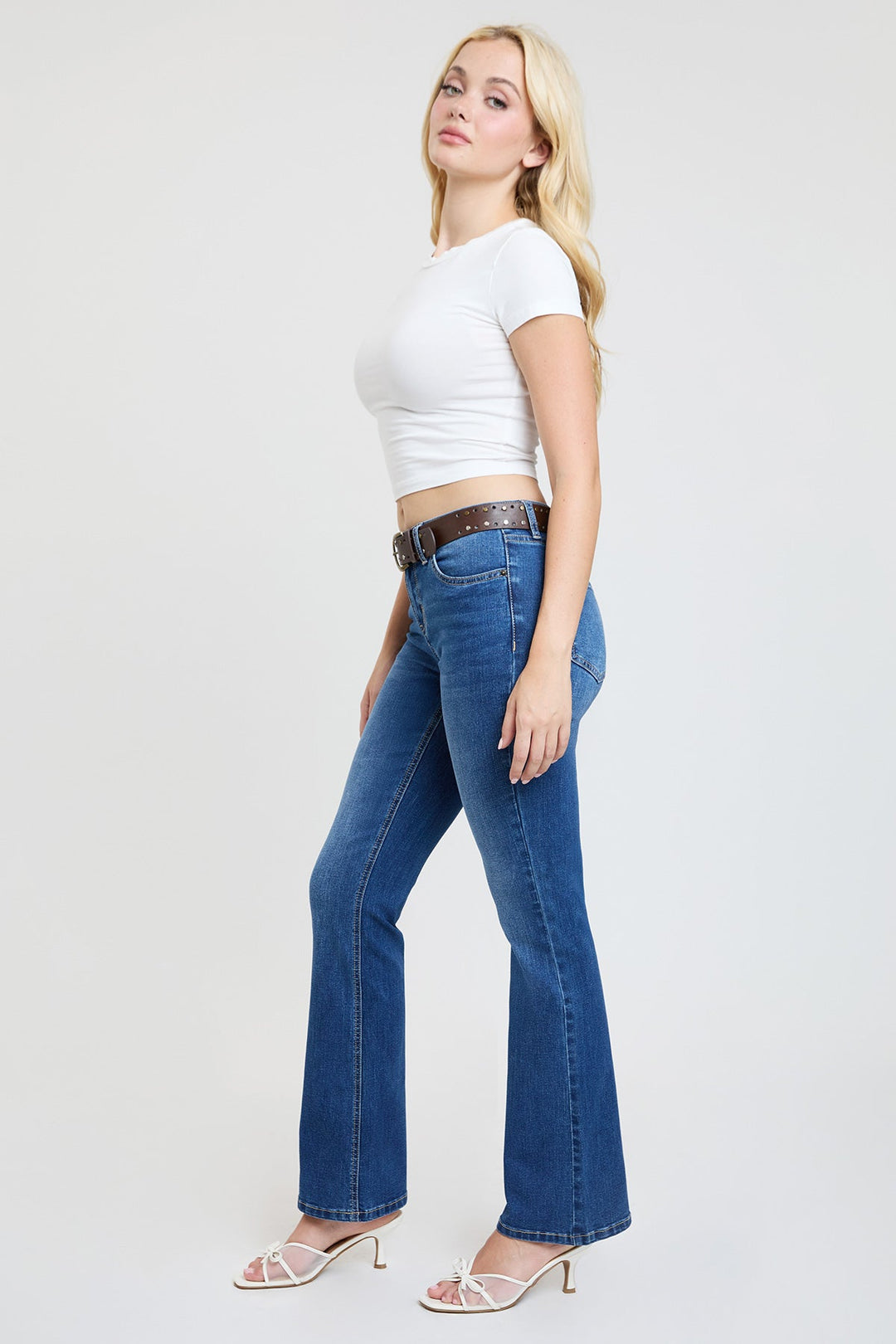 Women's Mid Rise Belted Bootcut Jeans
