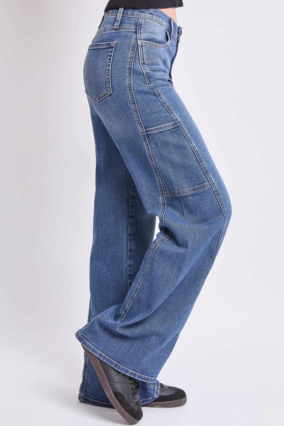 Women's High Rise Wide Leg Cargo Jeans