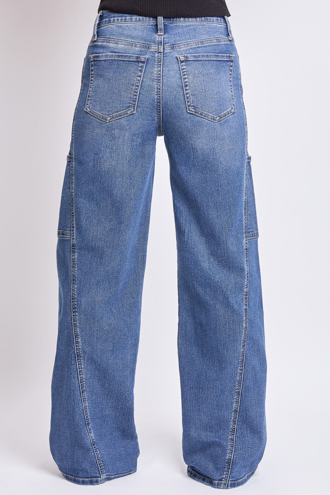 Women's High Rise Wide Leg Cargo Jeans