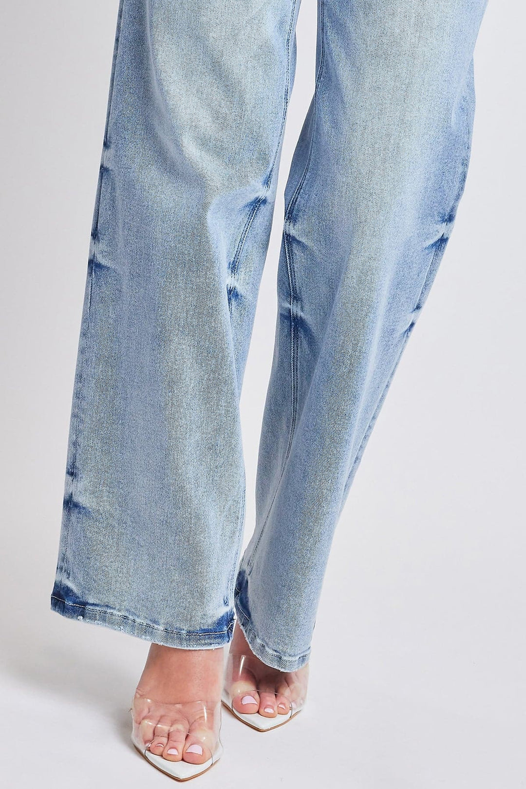 Women's Luxe Mid Rise Wide Leg Jeans