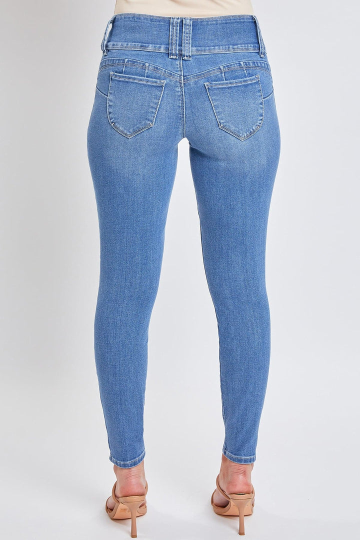 Women’s Sustainable WannaBettaButt Skinny Jeans