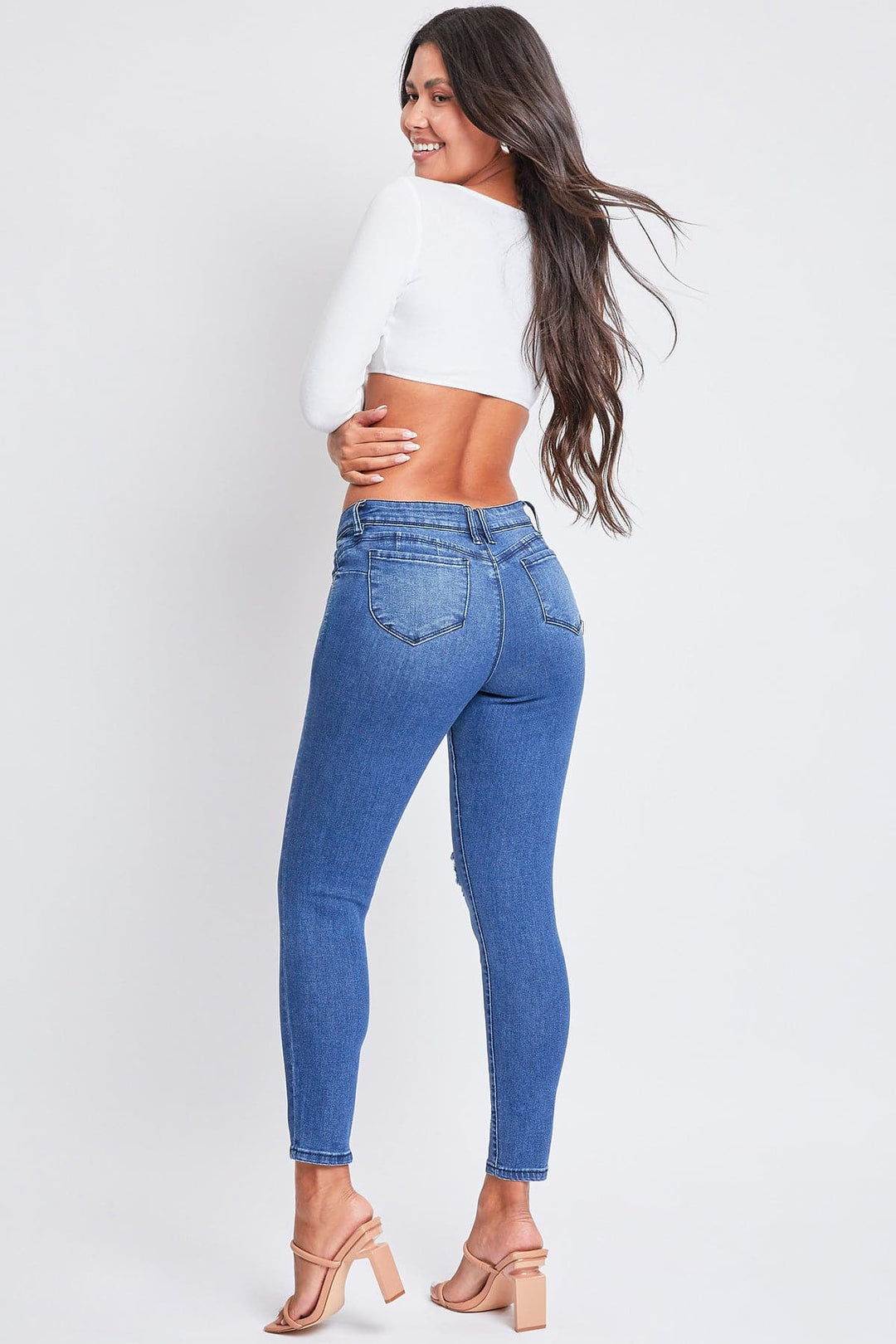 Women's Sustainable WannaBettaButt Skinny Jeans