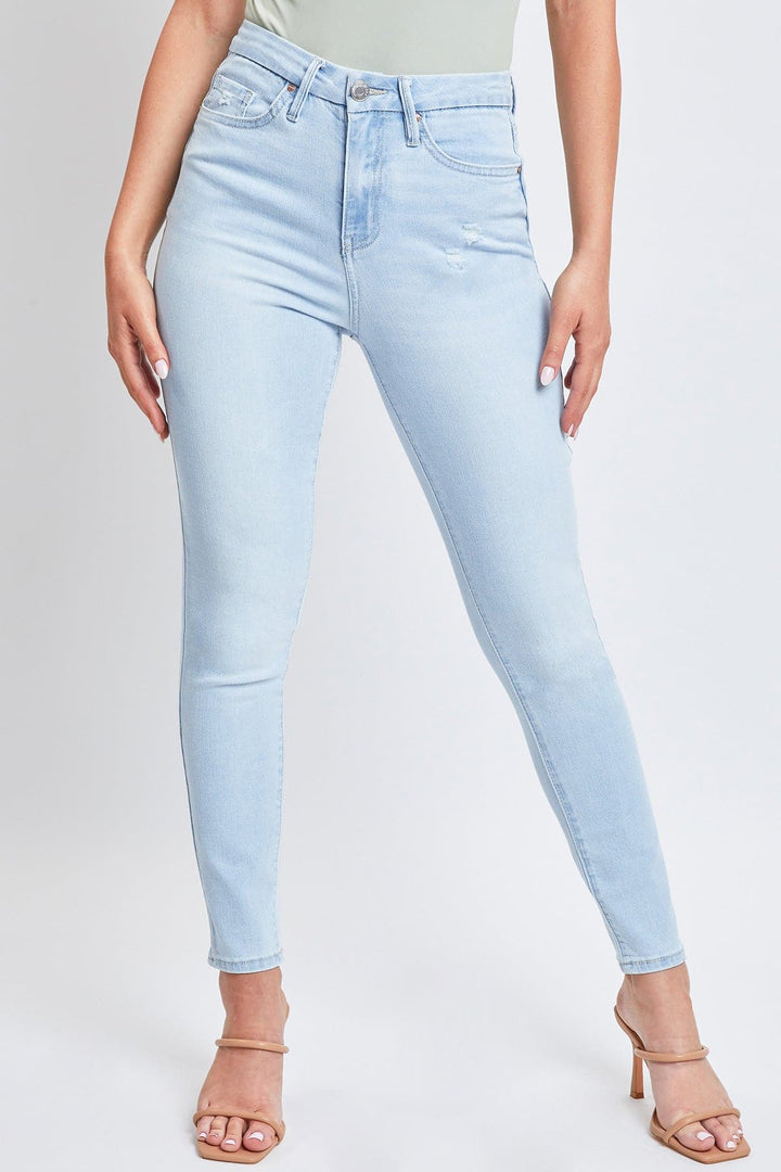 Women’s Curvy Fit Skinny Jeans