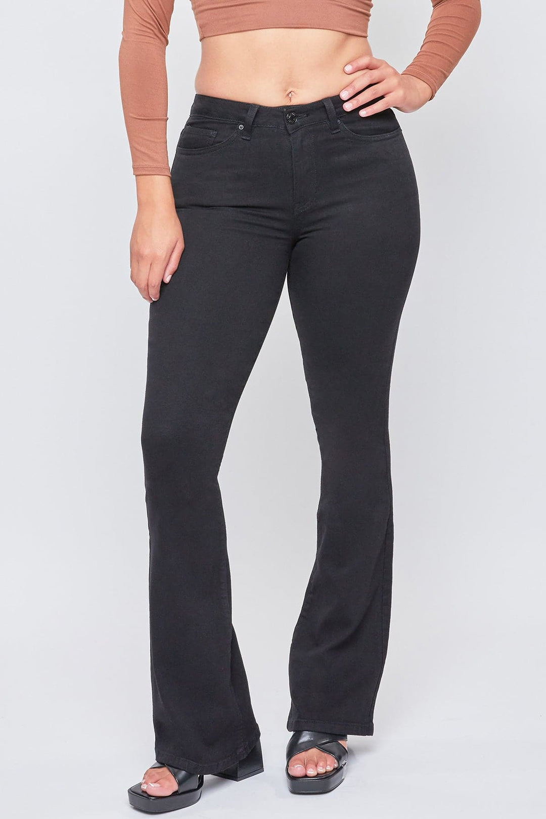 Women's Essential Flare Jeans