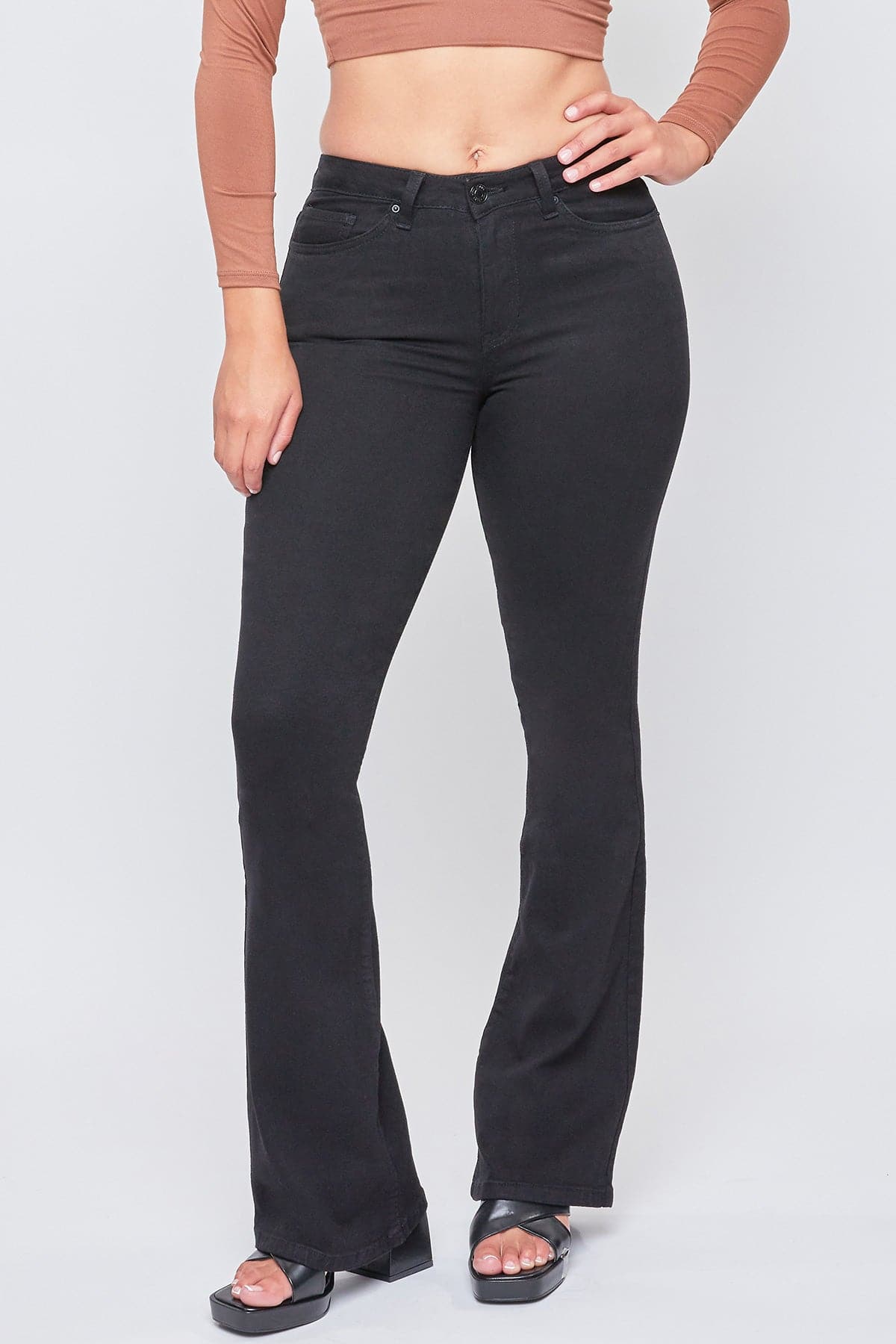 Women's Essential Non-Distressed Flare Jeans