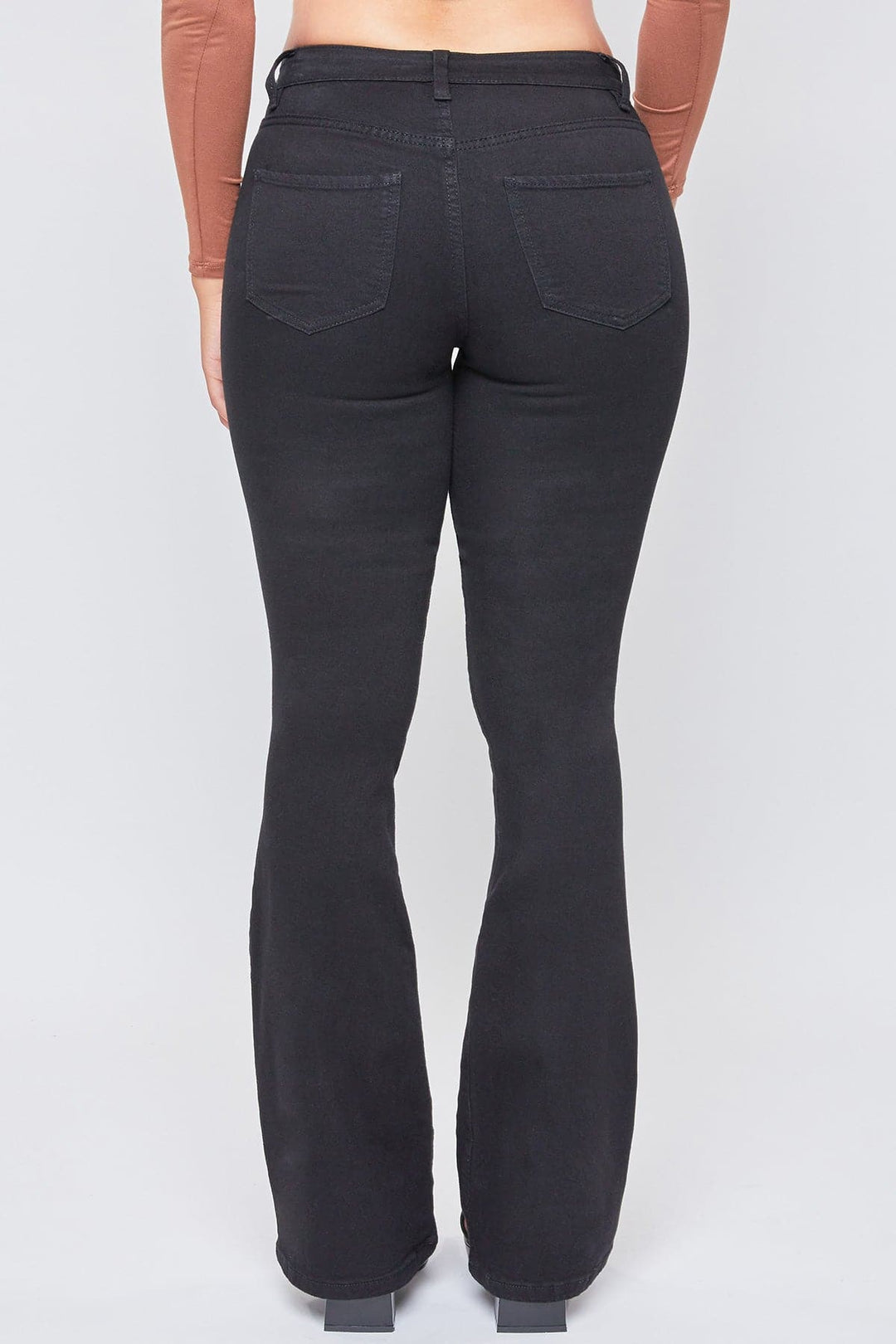 Women's Essential Flare Jeans