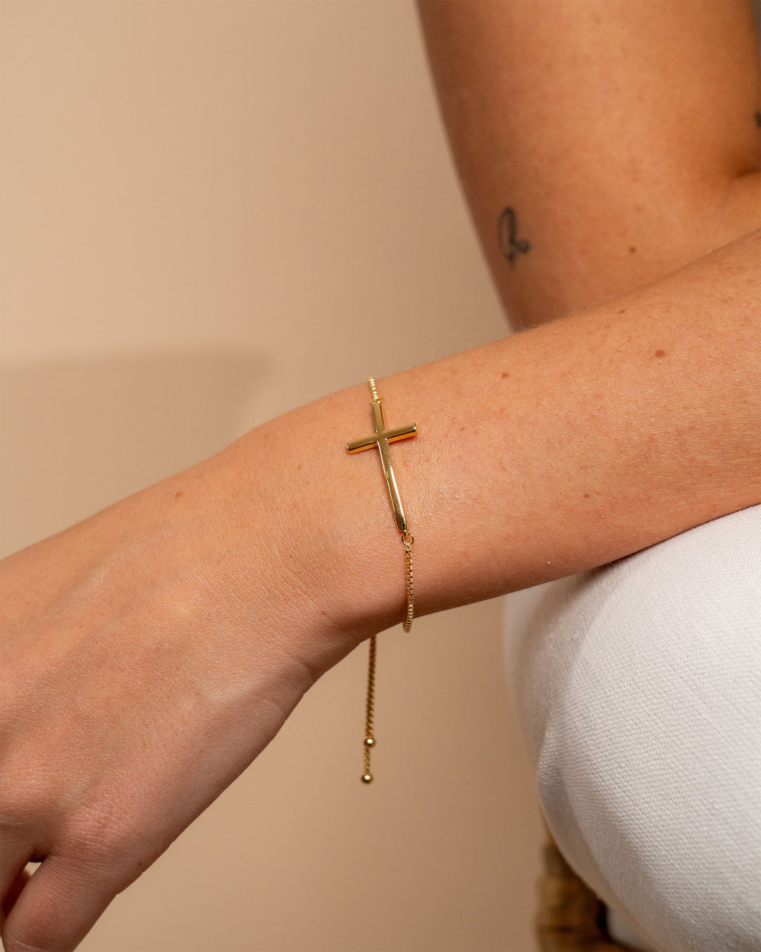Polished Cross Bolo Bracelet