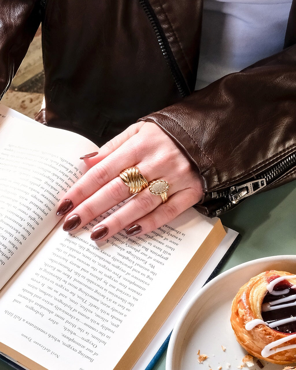 Galette CZ Signet Ring