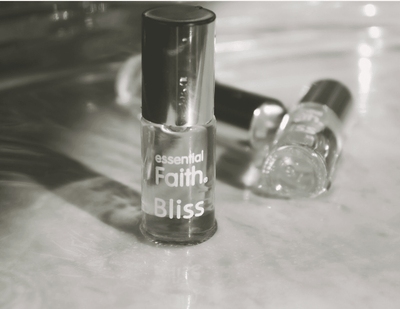 Essential faith bliss oil