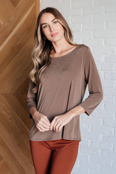 Signature Classic Round Neck Top in Mocha