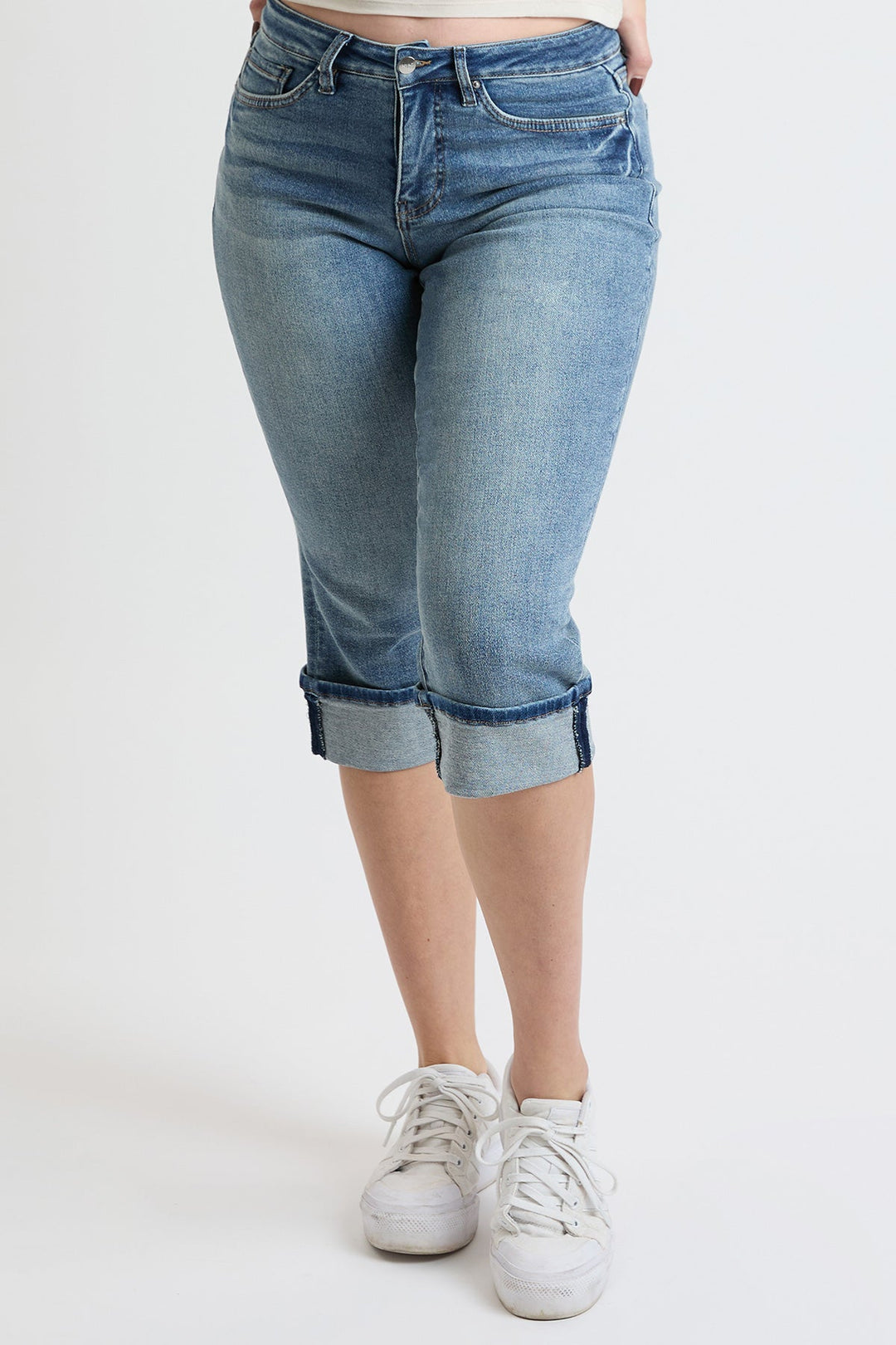 Women's Premium Stretch Essential Cuff Capri