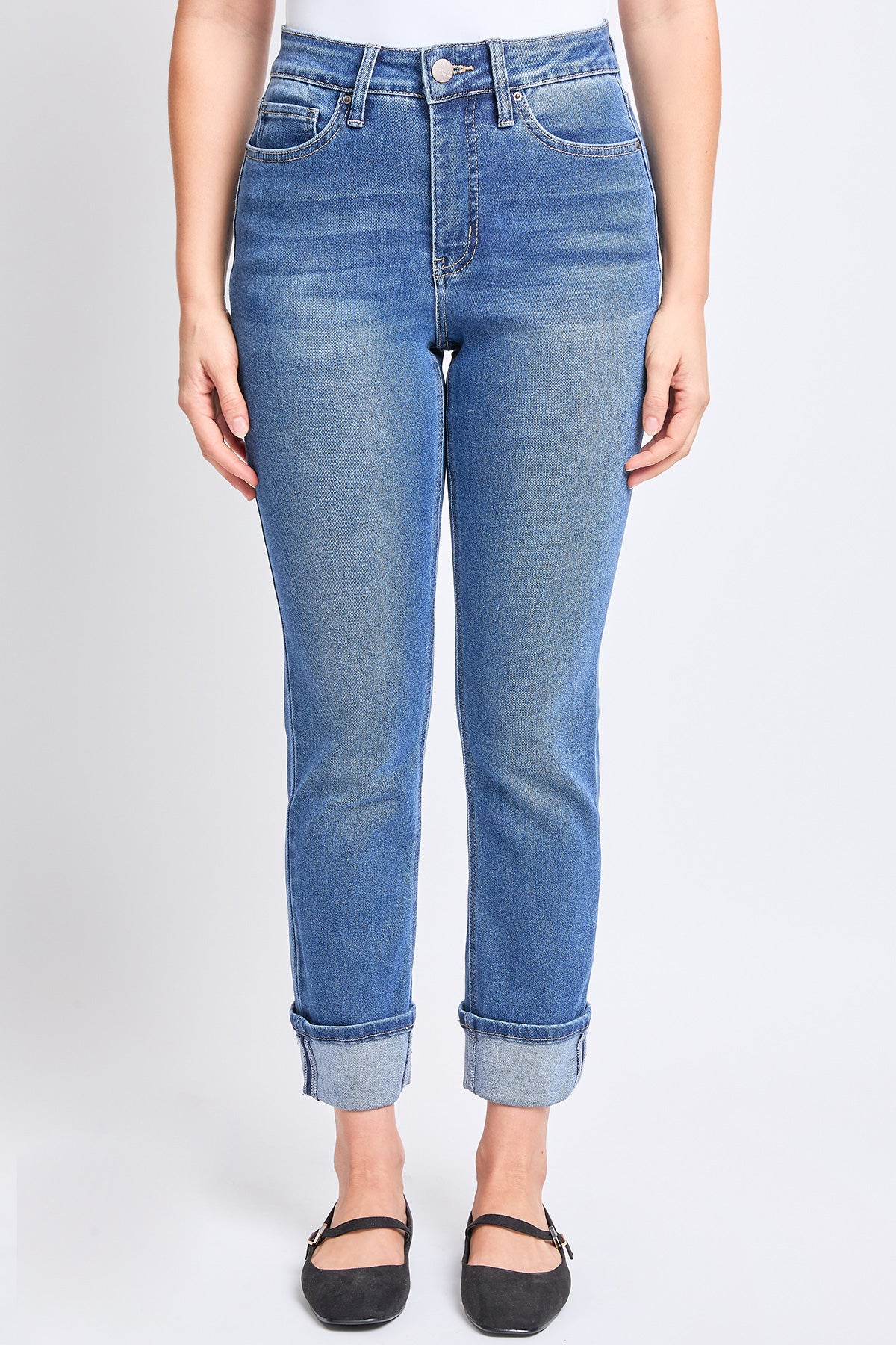 Women's High Rise Vintage Wash Straight Cuff Jean