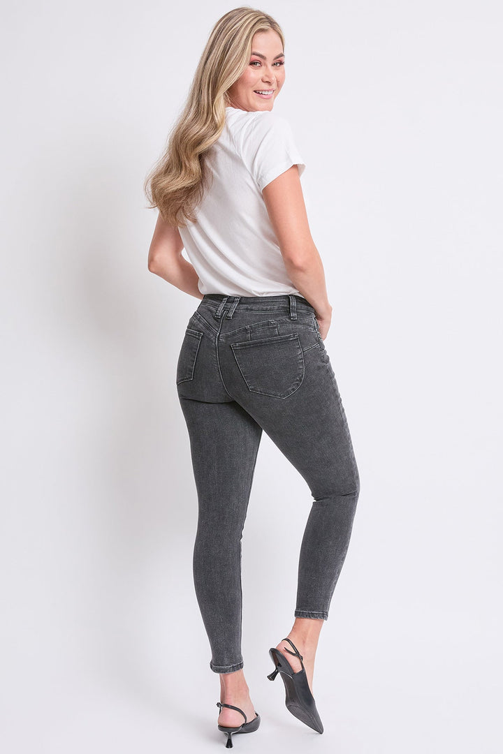 Women's High Rise Curve Confidence WannaBettaButt Skinny Jeans