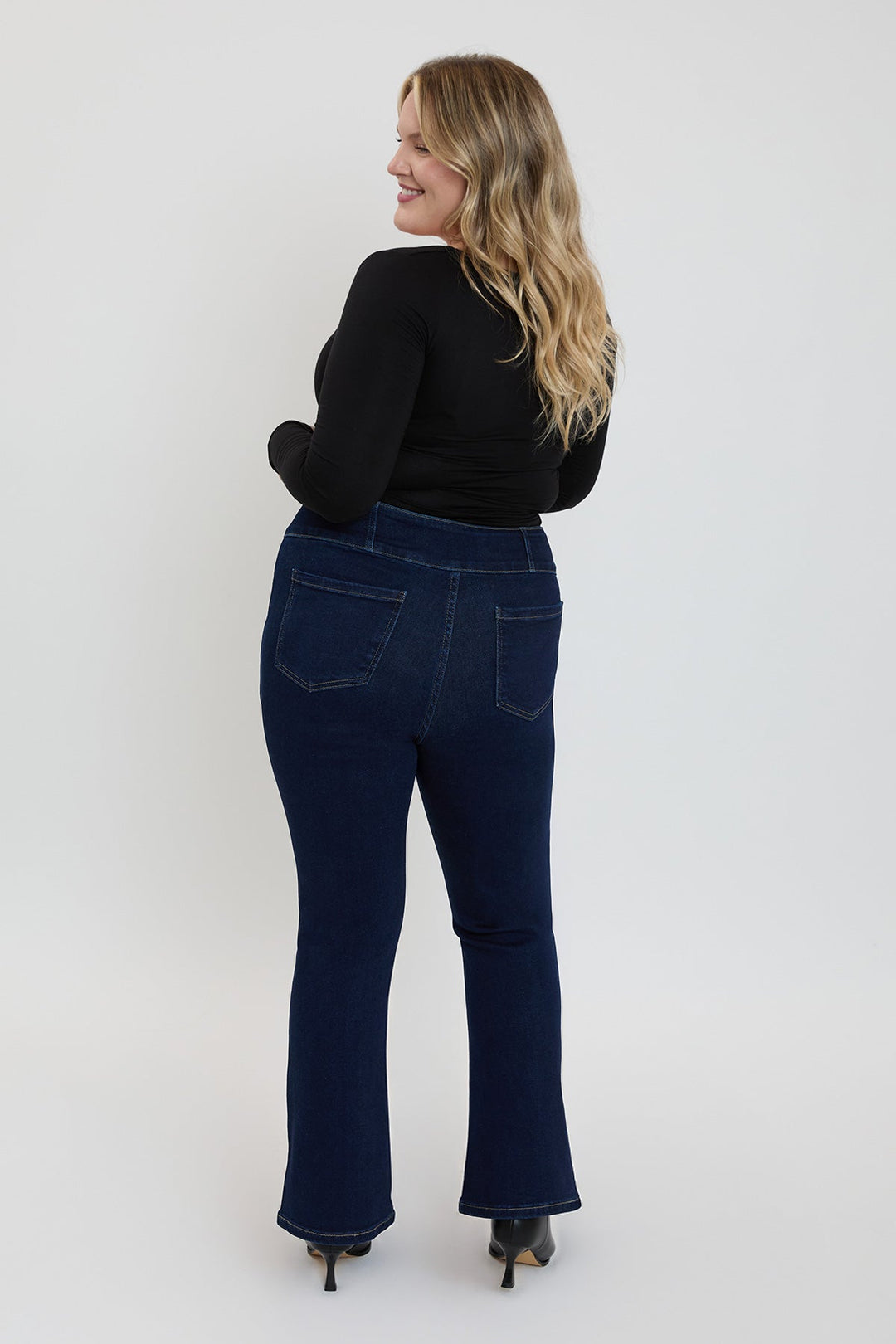 Women's Plus 3-Button Bootcut Jeans