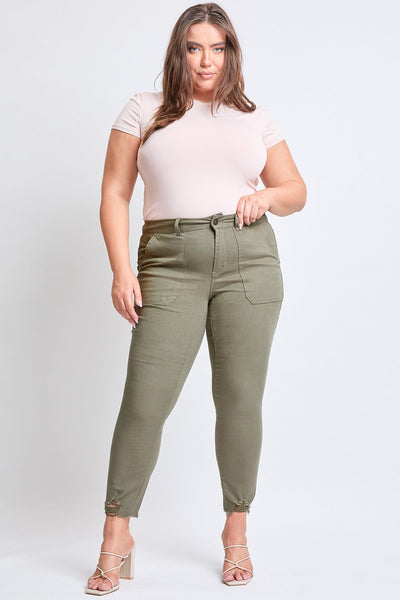 Women's Plus Size Mid Rise Frayed Ankle Pants