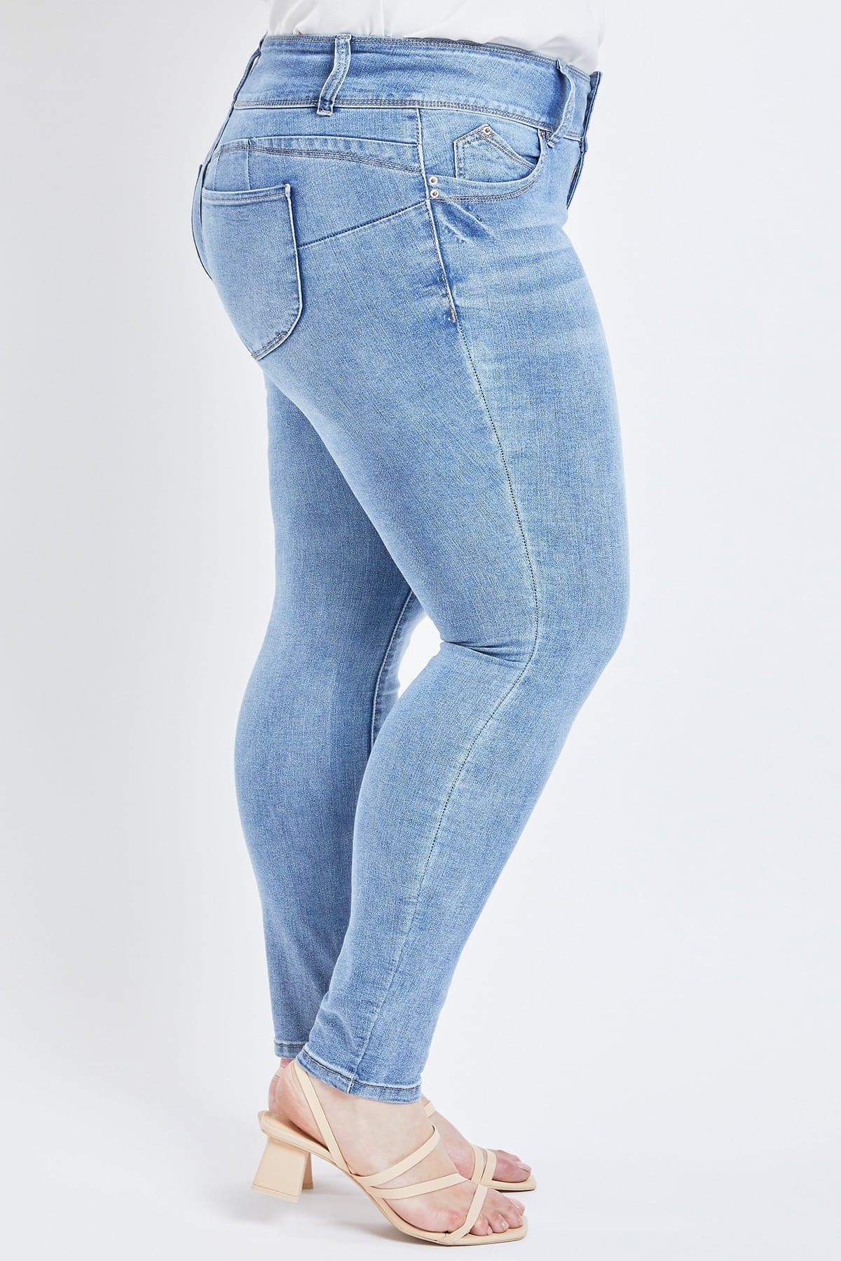 Women's Plus Size Sustainable WannaBettaButt Jeans